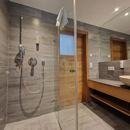 Apartment Max Residence Downtown Zell - Steinbock Lodges *